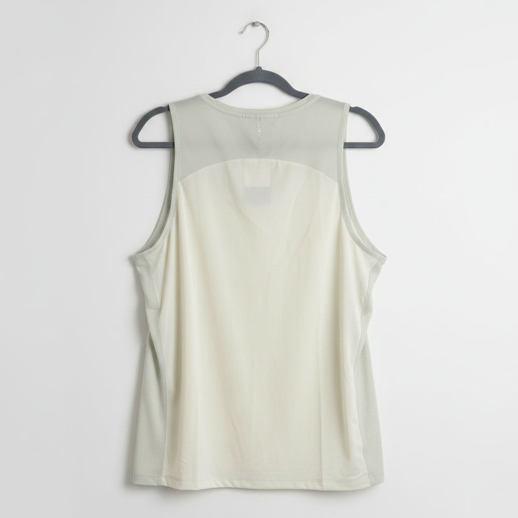 Brooks Light Gray Sleeveless Top – Size XL